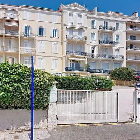 Le Grand By Interhome Sainte-Maxime